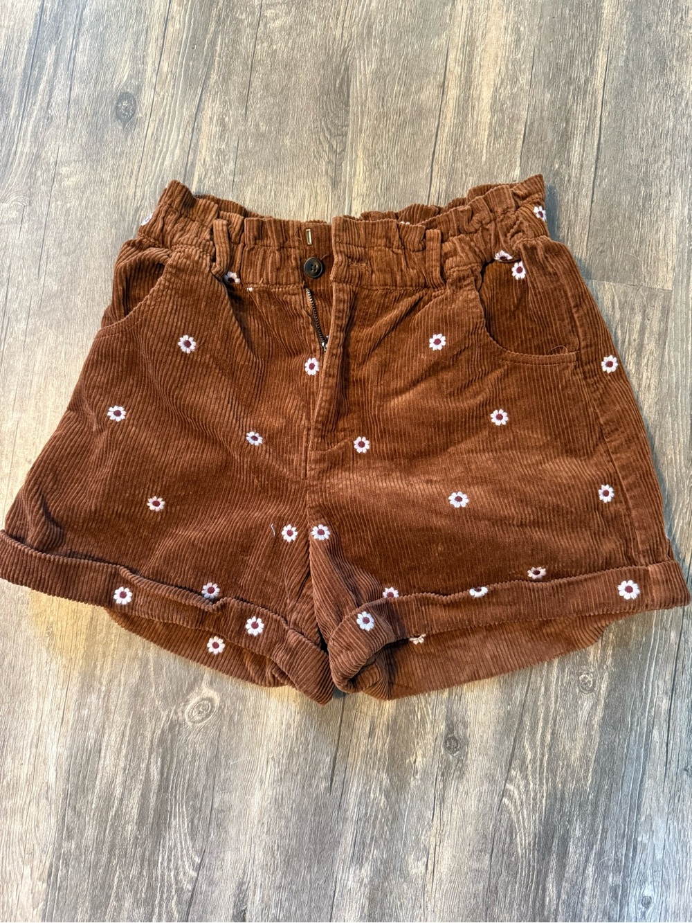 Madewell Brown Corduroy High-Waist Daisy Embroidered Shorts
